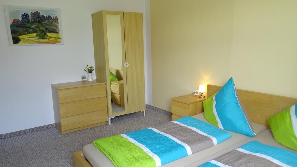 Ferienwohnung "Moeller" Rathmannsdorf ภายนอก รูปภาพ